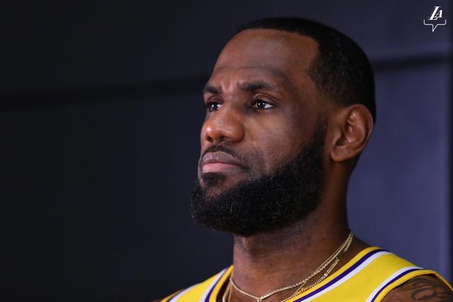 沃特斯27分胡明轩20分 周琦缺阵广东大胜山西