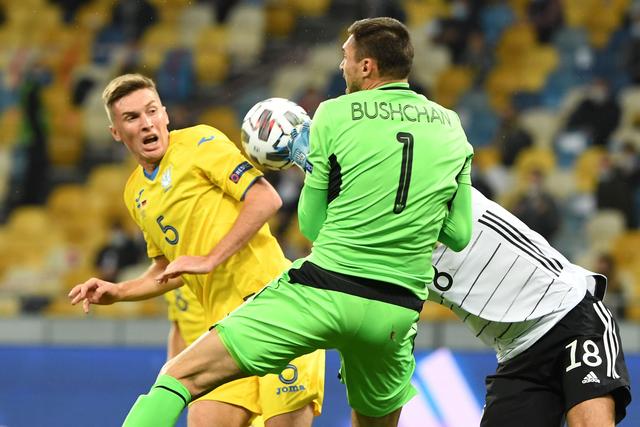 齐麟30分新疆力克青岛 萨林杰29+10深圳负广州